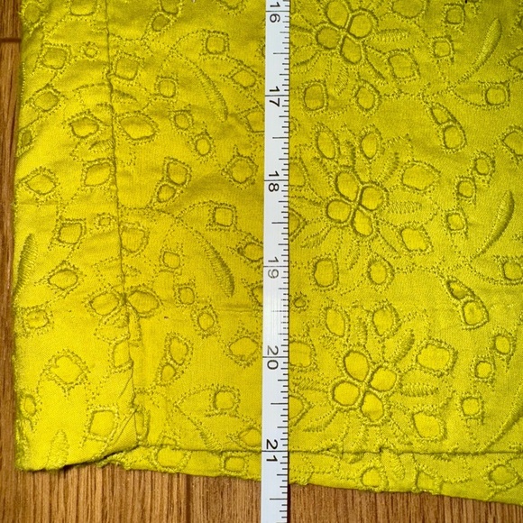 TALBOTS GREEN FLORAL EYELET SKIRT SIZE 12p PETITE - Picture 8 of 9